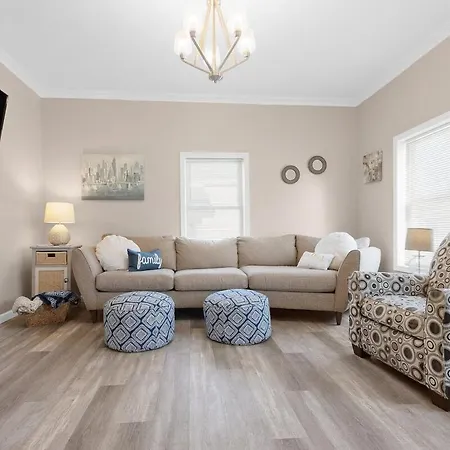The Quaint And Cozy Stay On Bowen